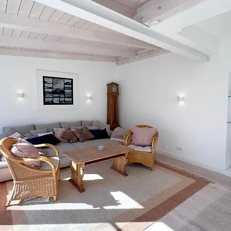 Apartment Haus Frebel 1 *
